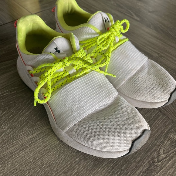 Under Armour Shoes - Picture 1 of 10
